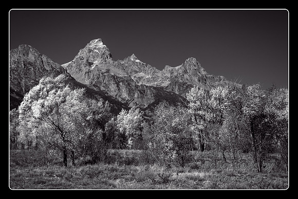 Tetons: Road to The Episcopal Chapel of the Transfiguration